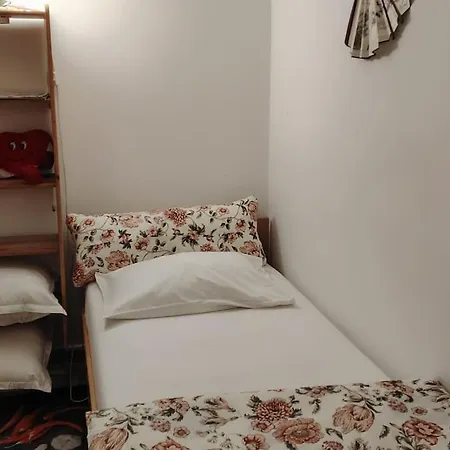 Simple & Easy Center Διαμέρισμα *
